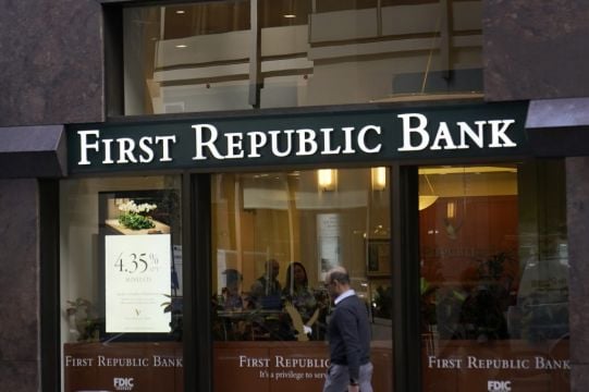Us Regulators Seize Troubled First Republic Bank
