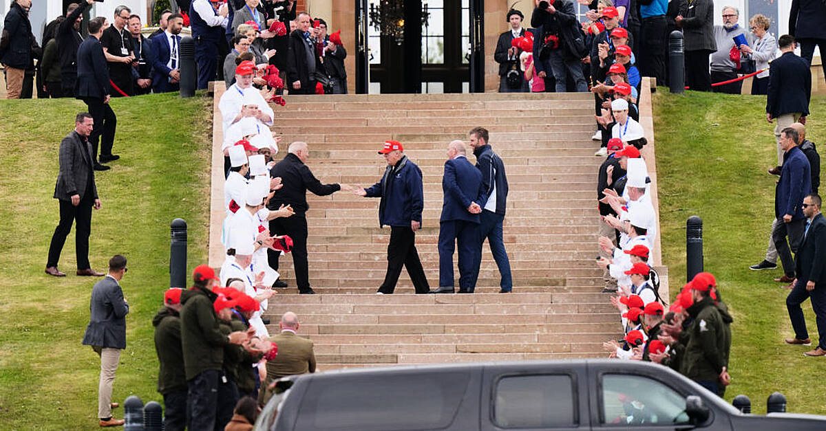 Donald Trump arrives in Turnberry on second day of Scotland visit