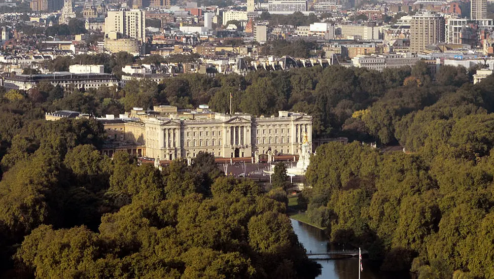 Man Arrested For Climbing Into Royal Mews By Buckingham Palace