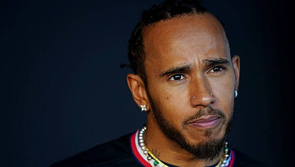 Roscommon Herald — Jenson Button expects Lewis Hamilton to sign new Mercedes deal - Vimarsana News