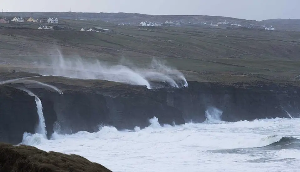 Report Finds Ireland To Face Cooling Temperatures As Gulf Stream Weakens