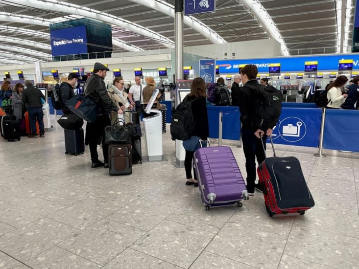 Heathrow Airport Says Passenger Numbers ‘May Be Levelling Off’