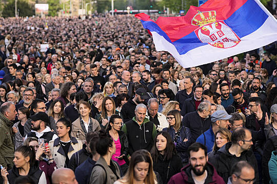 Serbian Leader Denounces Planned Belgrade Bridge Blockade After Shootings