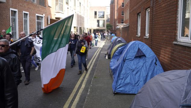 Gardaí Respond To Anti-Migrant Protest In Dublin City Centre