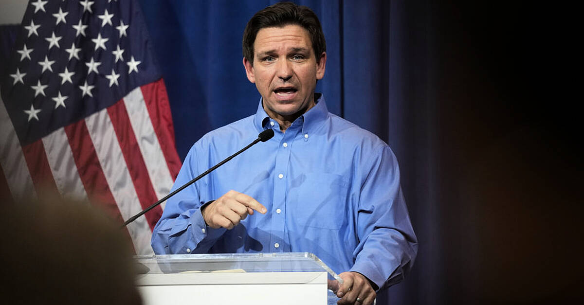 Republican DeSantis vies with Trump to sway Iowa conservatives