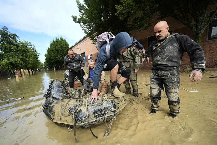 Crews Work To Reach Italian Towns Isolated By Floods As Clean Up Begins