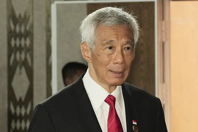 Singapore Pm Self-Isolates After Testing Positive For Covid-19