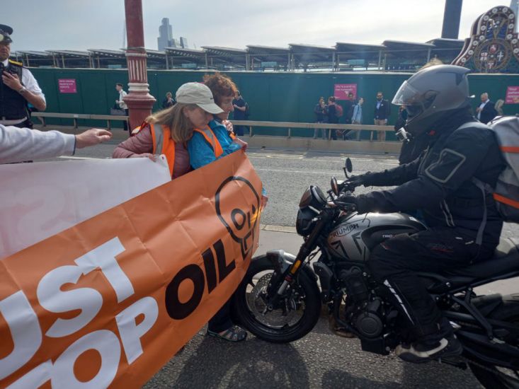 Just Stop Oil Protesters Clash With Drivers As Slow Marches Block London Bridges