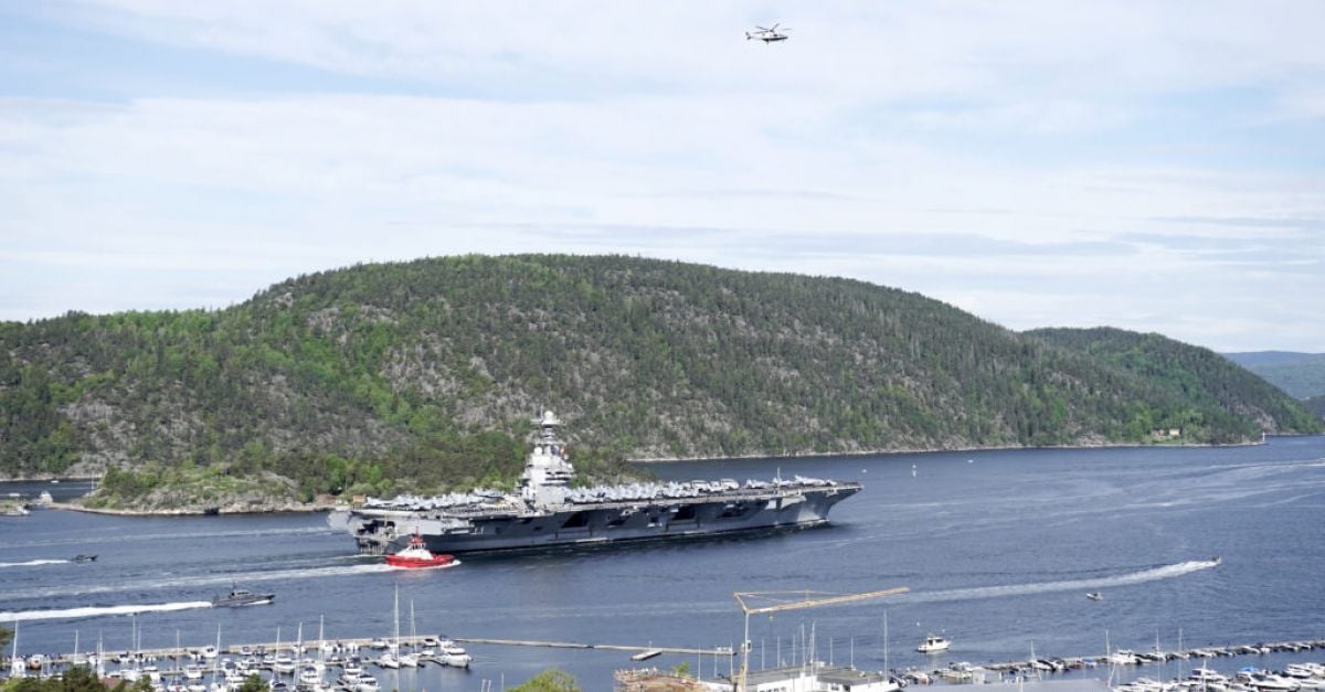 US aircraft carrier arrives in Oslo on first foreign call