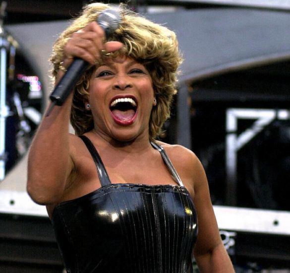 Oprah Winfrey Remembers Tina Turner As ‘Our Forever Goddess Of Rock ‘N’ Roll’