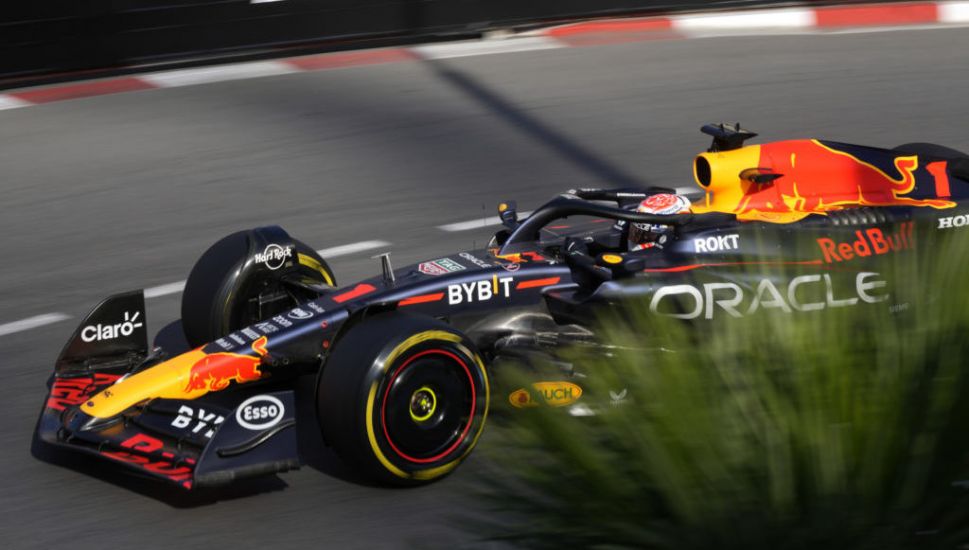 Max Verstappen Sets Practice Pace After Carlos Sainz Crashes