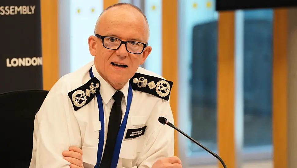 Met Police Officers To Stop Attending Mental Health Incidents