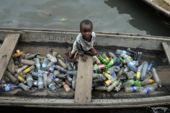 Un Talks On Treaty To End Global Plastic Pollution Begin In Paris