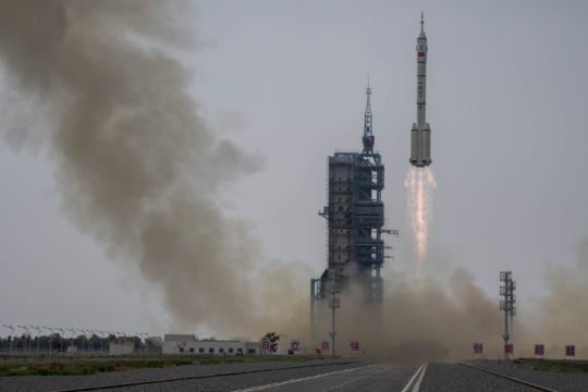 China Launches New Crew For Orbiting Space Station
