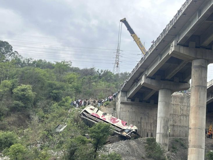 At Least 10 Dead As Bus Carrying Hindu Pilgrims Falls Into Gorge