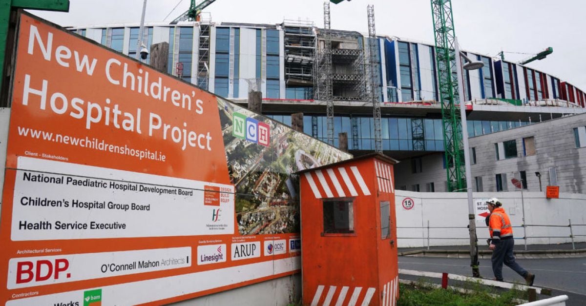 Government expects children’s hospital to be delivered next year ‘as planned’