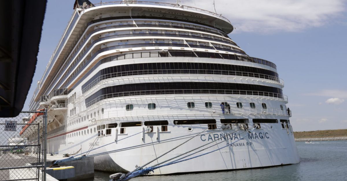 US coast guard searching for man who fell from cruise ship off Florida coast