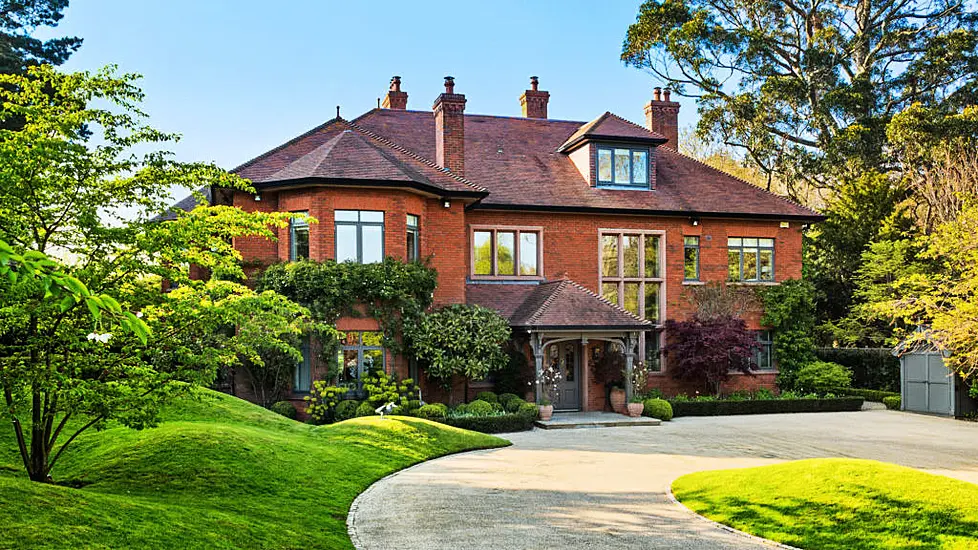 Fabulous Foxrock: €8.45M Property Boasts Luxurious Interior And Designer Garden