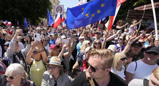 Eu Court Rules Poland Has Refused To Comply With Judicial Independence Rules