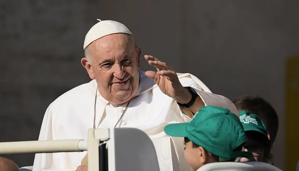 Pope Francis Undergoes Surgery To Repair Hernia In Abdominal Wall