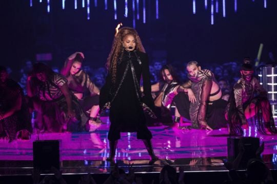 Janet Jackson Chats To 11-Year-Old Musician During Sold-Out Concert In La