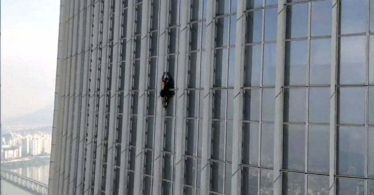 British man detained after climbing to 72nd floor of Seoul skyscraper