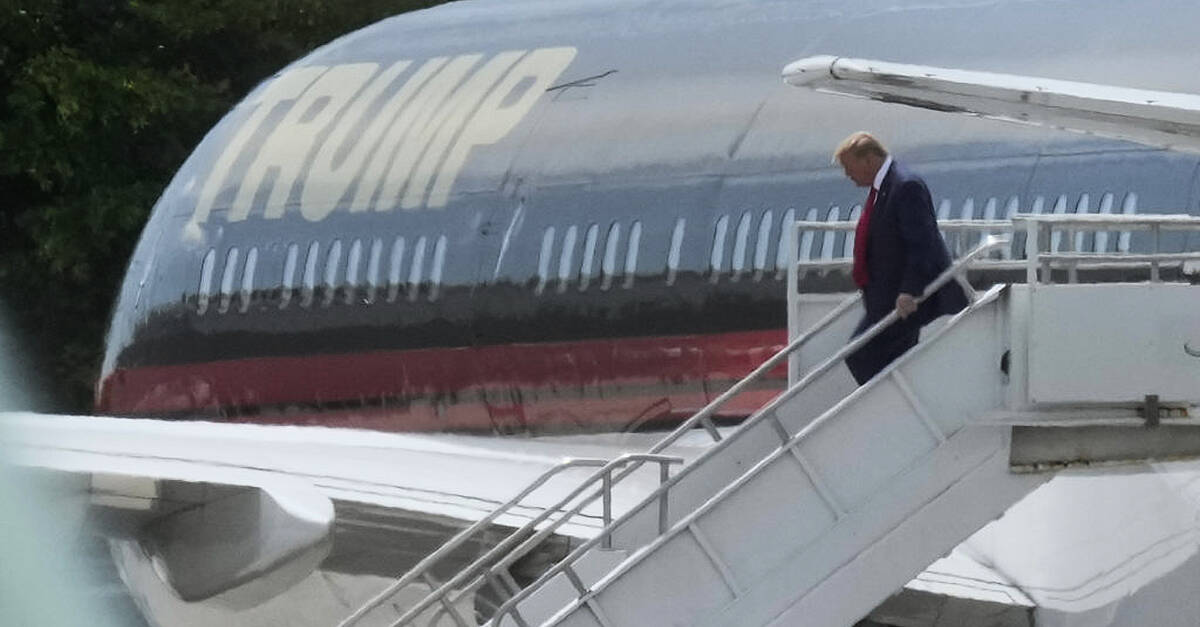 Donald Trump arrives in Florida as history-making court appearance approaches