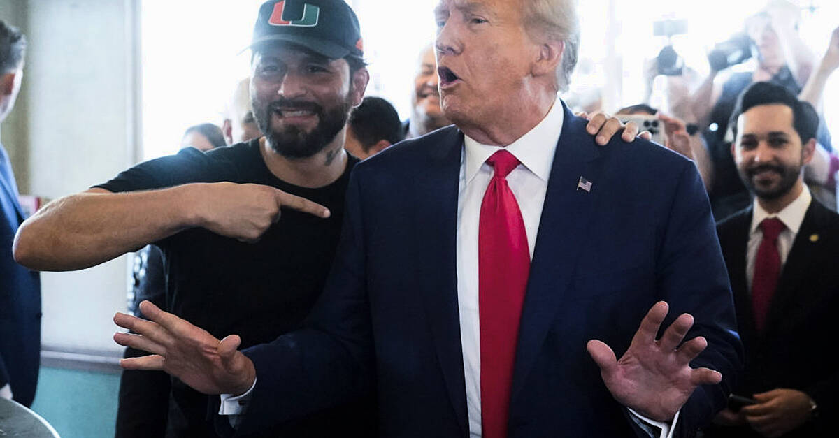 Donald Trump mixes roles as defendant and campaigner after historic charge