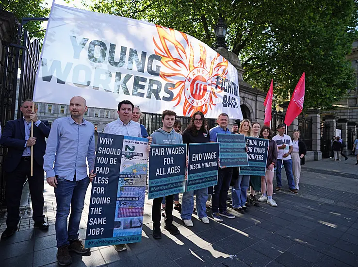 Rally Outside Leinster House Calls For Increase In Wage For Young Workers