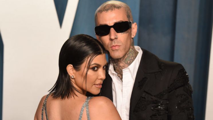 Kourtney Kardashian Reveals Shes Pregnant To Travis Barker At Blink 182 Concert 