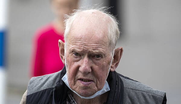 Laois Nationalist — Motorist (80) who knocked down and fatally injured pedestrian avoids jail - Vimarsana News
