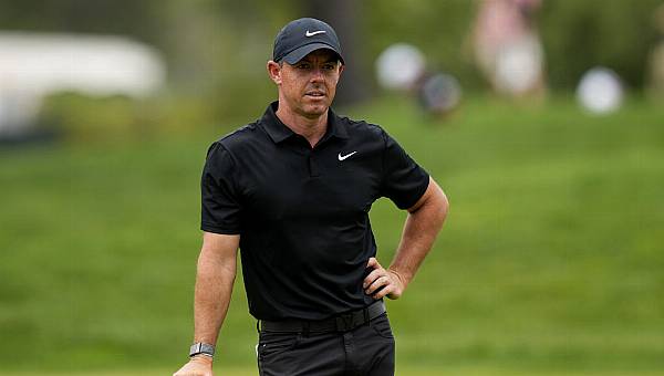 Laois Nationalist — Eighth Hole Bites Back As Rory McIlroy Trails ...