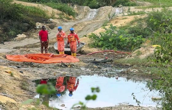 Oil Spill From Shell Pipeline Contaminates Farms And River In Nigeria
