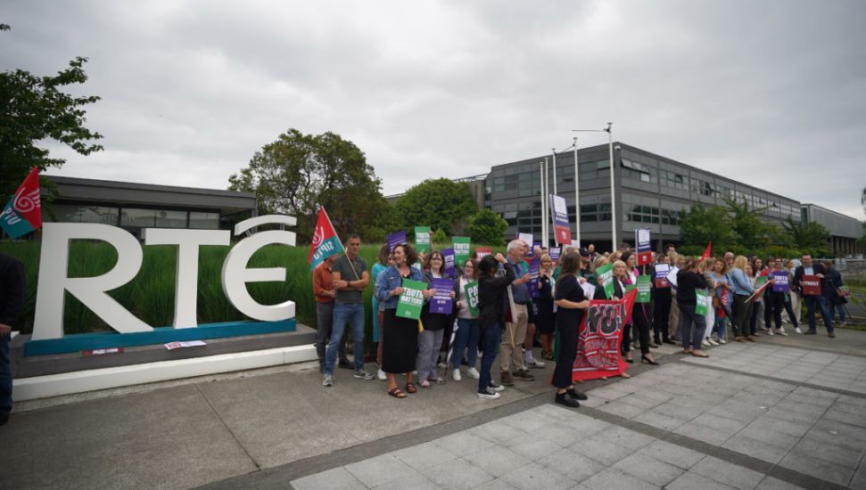 Rté Staff Call For ‘Root And Branch Reform’ During Protest