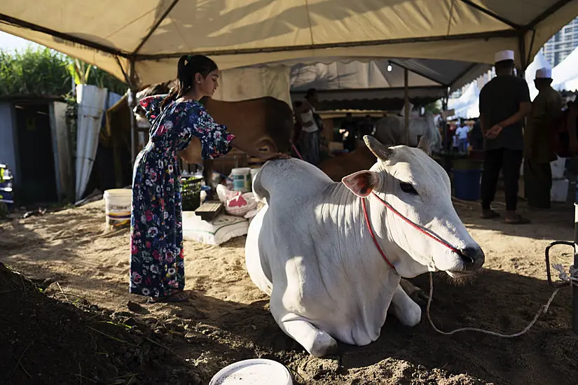 In Pictures: More Muslims Celebrate Eid