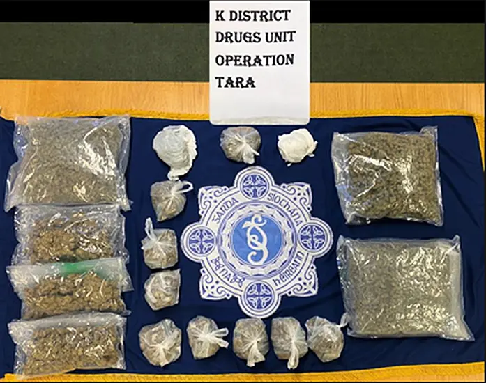 Three Arrested As Gardaí Seize Drugs Worth €100,000 In Finglas