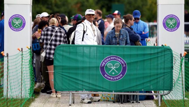 Wimbledon Queue Grows Longer On Third Day As Weather Brightens