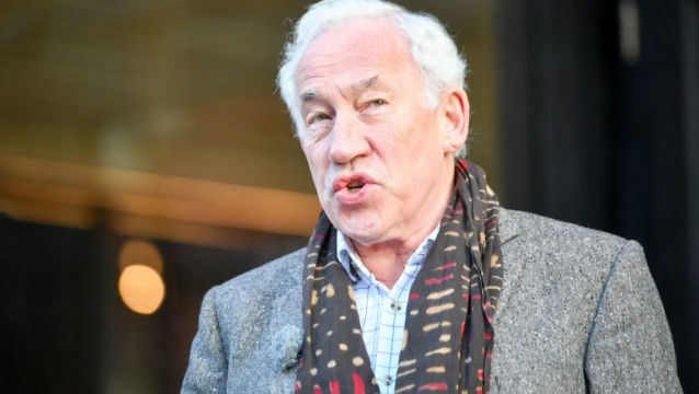 Actor Simon Callow Criticises Use Of Trigger Warnings In Theatre