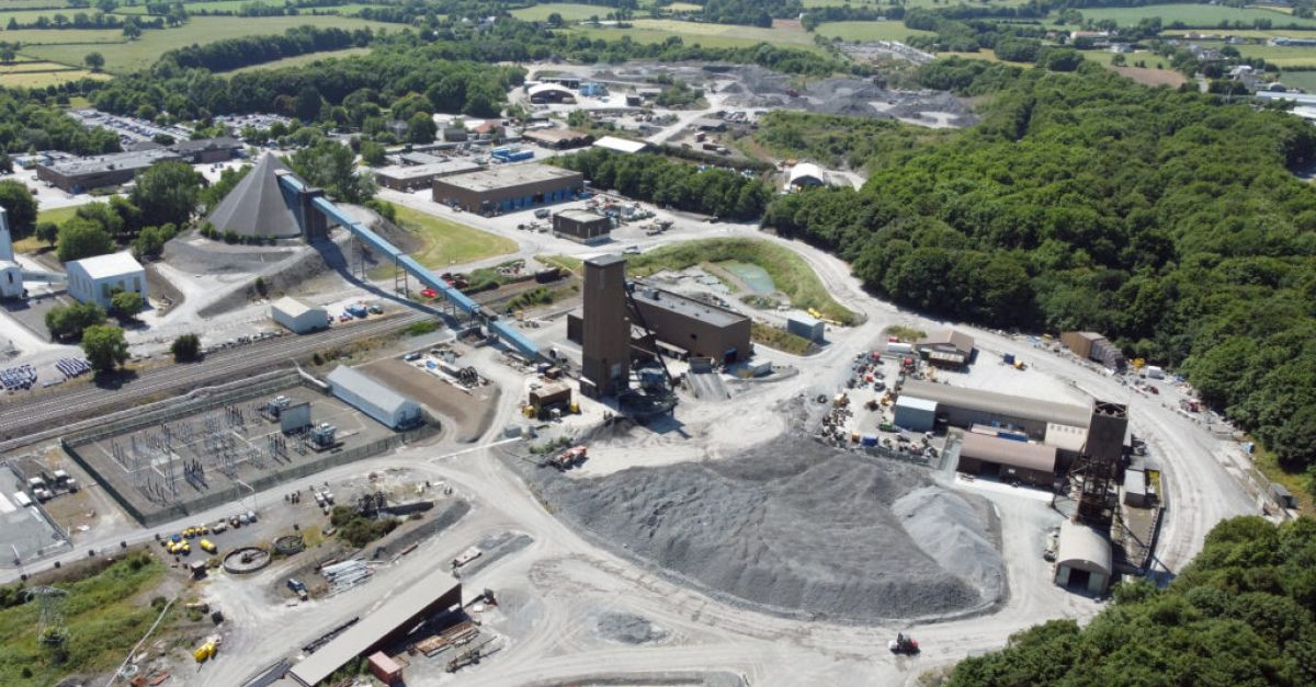 Tara Mines в Co Meath ще отвори отново след постигане