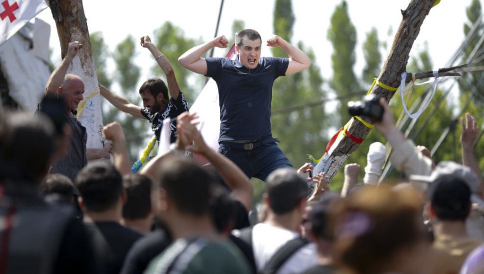 Mob Storms Tbilisi Pride Fest Site Forcing The Event’s Cancellation