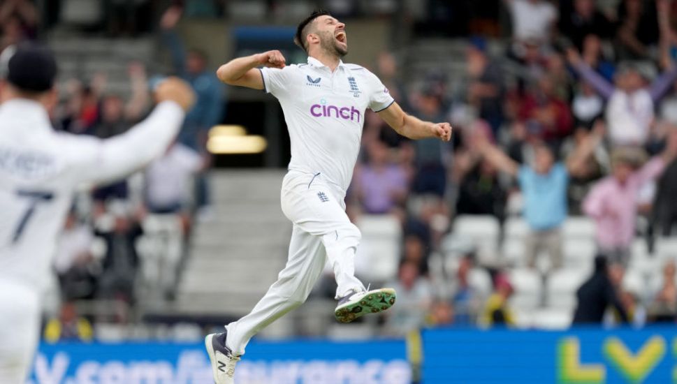 Dominant Bowling Display Leaves England Chasing 251 To Keep Ashes Alive