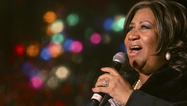 Aretha Franklin’s Sons Clash At Trial Over 'Will' Found Under Sofa Cushions