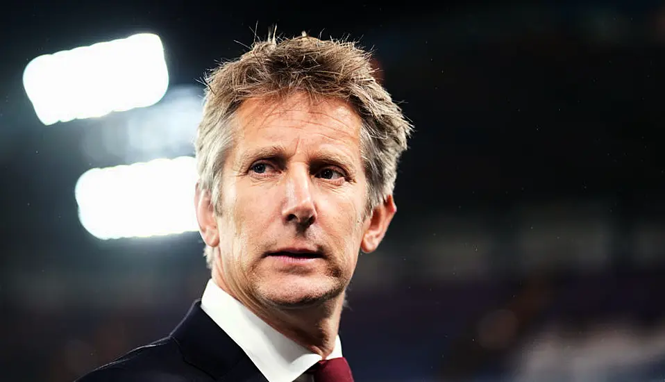 Former Man United Keeper Van Der Sar Moved To Dutch Hospital