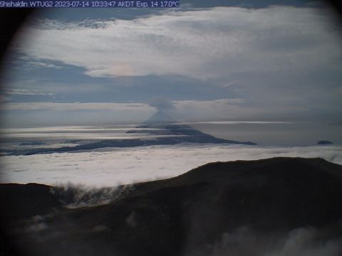 Pilots Warned After Volcano Sends Out Ash Cloud