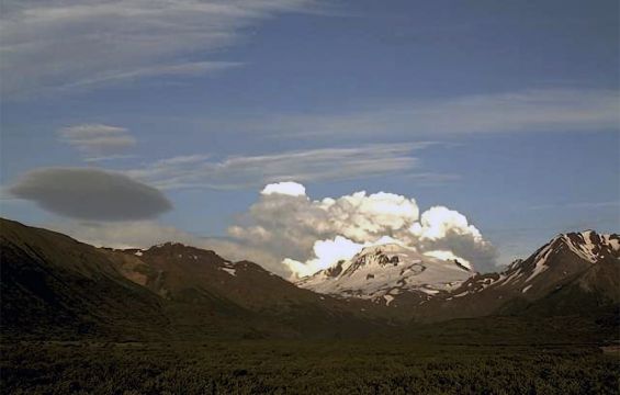 Alaskan Volcano’s Week-Long Eruption Spews Another Massive Ash Cloud