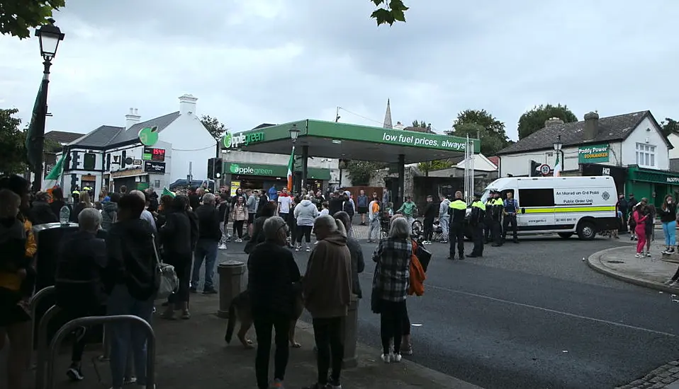 Leo Varadkar Condemns Attack On Councillor’s Home As Protests Continue In Ballybrack