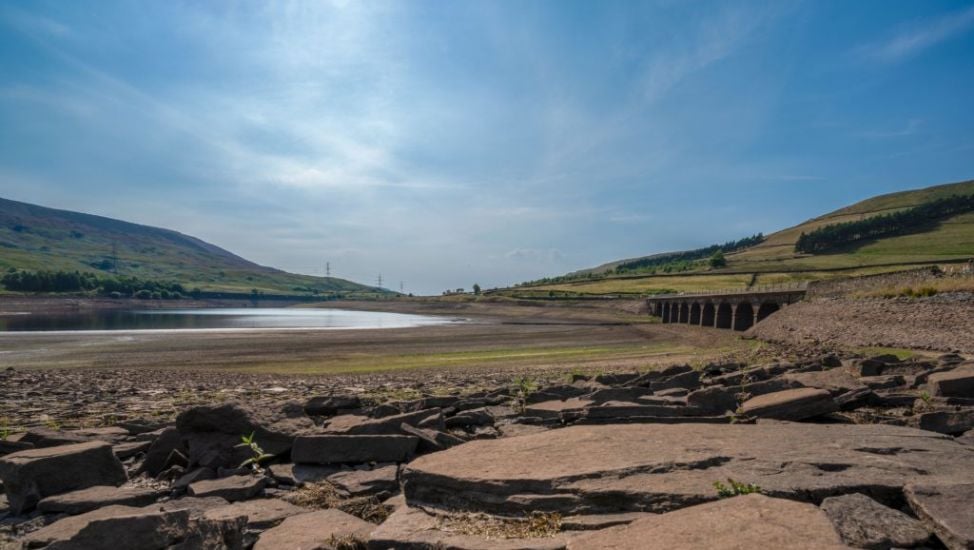 Experts Say 40C Heat Becoming Increasingly Likely In Uk Ahead Of Climate Report