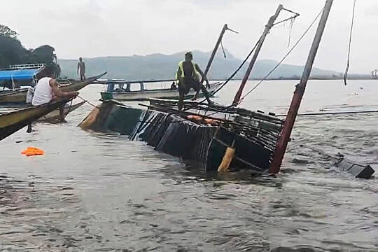 At Least 21 Dead And 40 Rescued After Boat Overturns In Philippines