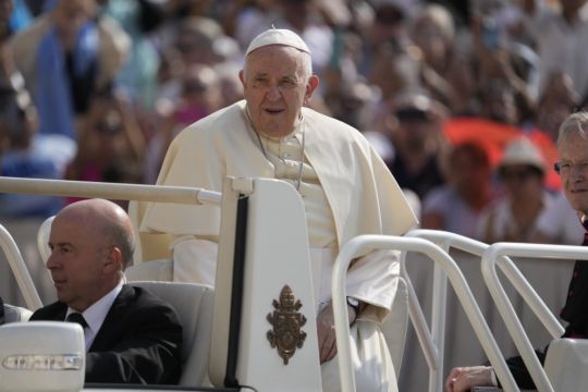 Pope Francis Adds Overnight Visit To France To Busy Travel Schedule