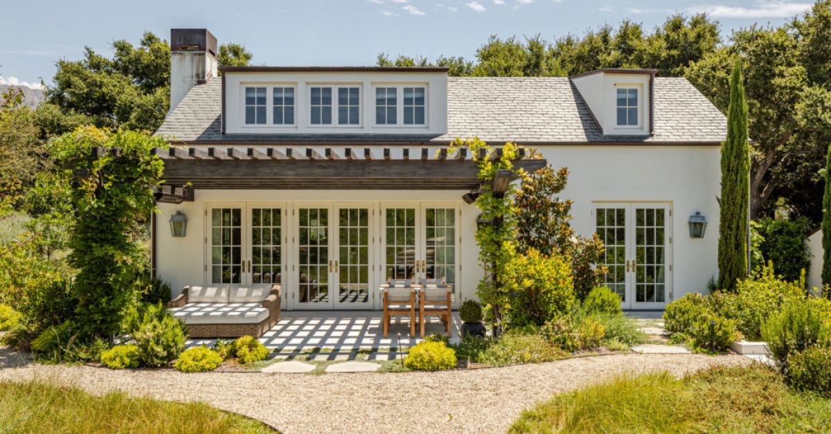 You can now rent Gwyneth Paltrow s California home on Airbnb